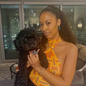 Meet your Posher, Jahri